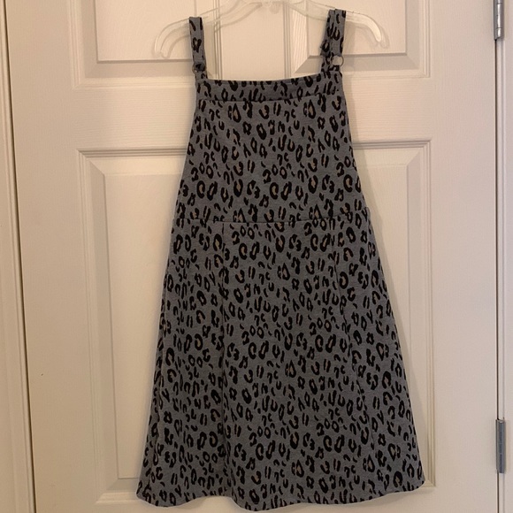 Jolt (from Belk) leopard print jumper size medium - Picture 1 of 3